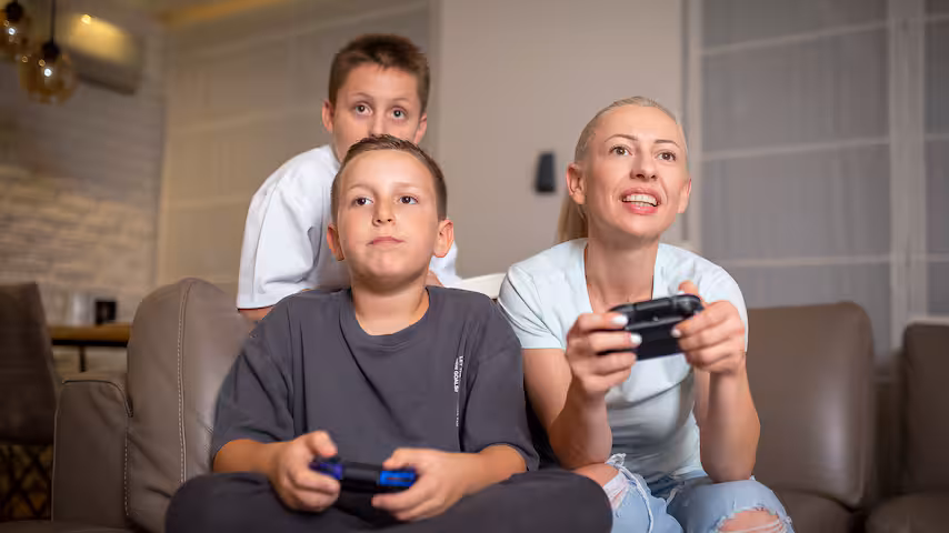 Veilige laptop tablet mobiel en gamen